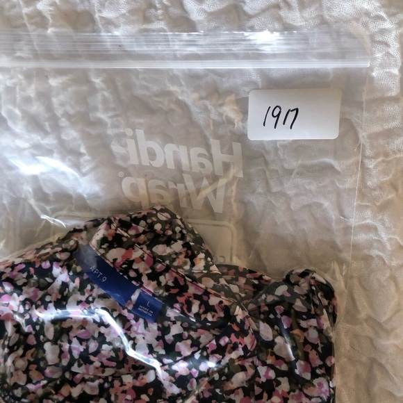 Apt 9 sleeveless blouse - Picture 5 of 5